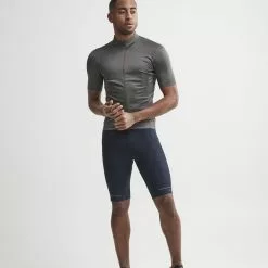 Craft Essence Jersey Herre Armygrøn 11 Craft Essence Jersey Herre Armygrøn -Tilbud Cykeltrøjer Butik Craft Essence Jersey Herre Graa 1550827822 04