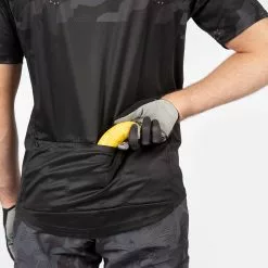 Endura Hummvee Ray Jersey Grøn -Tilbud Cykeltrøjer Butik Endura Hummvee Ray Jersey Groen 1643905677 02