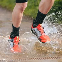 GripGrab Letvægts Vandtætte Strømper Sort 20 GripGrab Letvægts Vandtætte Strømper Sort -Tilbud Cykeltrøjer Butik GripGrab Letvaegts Vandtaette Stroemper 1634905400 08