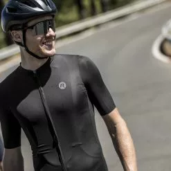 Rogelli Distance Cykeltrøje - Sort -Tilbud Cykeltrøjer Butik Rogelli Distance Cykeltroeje Sort 1645187212 03