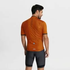 Rogelli Essential Cykeltrøje Copper 12 Rogelli Essential Cykeltrøje Copper -Tilbud Cykeltrøjer Butik Rogelli Essential Cykeltroeje Copper 1678444764 04