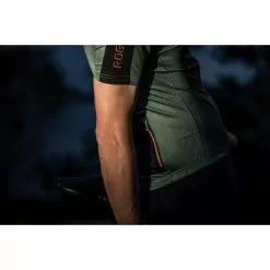 Rogelli Explore Kortærmet Cykeltrøje Grøn/Orange 15 Rogelli Explore Kortærmet Cykeltrøje Grøn/Orange -Tilbud Cykeltrøjer Butik Rogelli Explore Kortaermet Cykeltroeje 1677836261 06